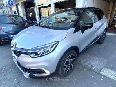 Renault Captur Captur I 1.3 tce automatica 150cv edc fap nav Argento usata Milano