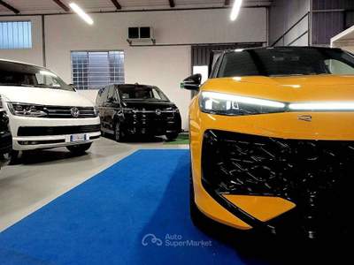 Volkswagen T-Roc 1.5 TSI 150cv RLINE 20" BICOLOR MATRIX PRONTA CONS Giallo usata Creazzo