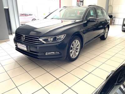 Volkswagen Passat Variant 2.0 TDI DSG Business BlueMotion Tech Grigio usata Modena