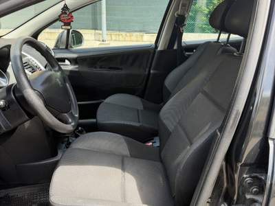 Peugeot 207 Peugeot 207 1.4 HDI - NEOPATENTATI - BUONE CONDIZIONI - usata ARGELATO