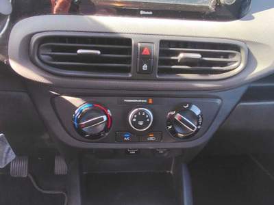 Hyundai i10 Hyundai i10 solo 29000km Grigio usata Pontedera