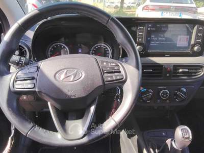 Hyundai i10 Hyundai i10 solo 29000km Grigio usata Pontedera