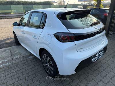 Peugeot 208 PureTech 100 Stop&Start 5 porte Allure Bianco usata Alessandria
