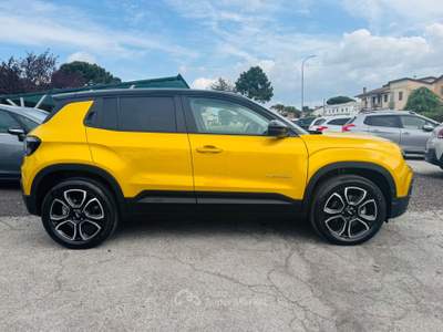 Jeep Avenger 110 CV MHEV Summit Oro usata Comacchio