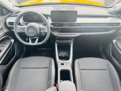 Jeep Avenger 110 CV MHEV Summit Oro usata Comacchio