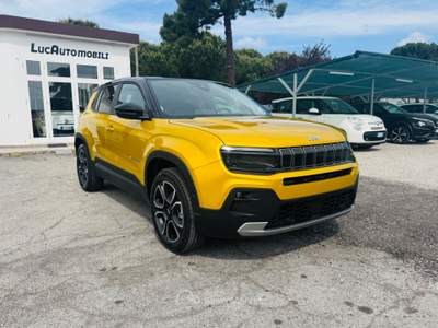Jeep Avenger 110 CV MHEV Summit Oro usata Comacchio