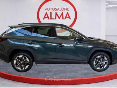 Hyundai Tucson 1.6 HEV 2wd 239cv Business Auto Verde usata Castellanza