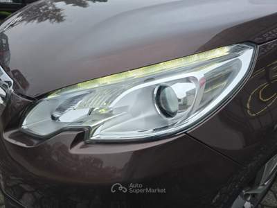 Peugeot 2008 Allure Marrone usata Calestano
