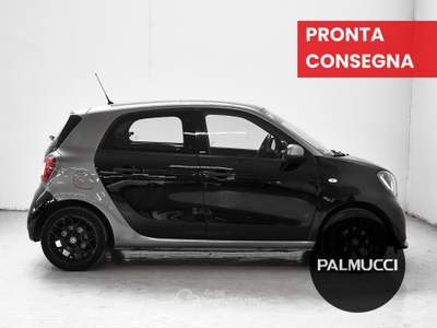 Smart ForFour 70 1.0 52kW superpassion Nero usata Prato