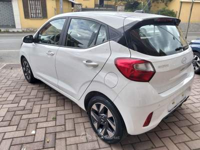 Hyundai i10 1.0 MPI A/T Connectline Bianco usata Ciriè