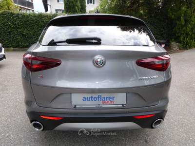 Alfa Romeo Stelvio Stelvio 2017 2.2  Business Q4 190cv *4X4*ACC*NAVI* Grigio usata Lagundo