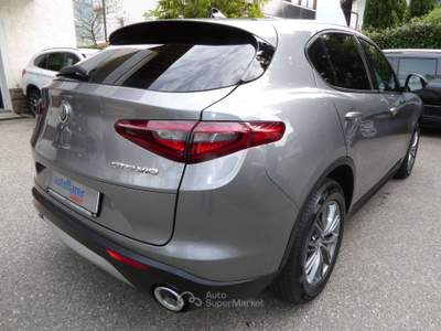 Alfa Romeo Stelvio Stelvio 2017 2.2  Business Q4 190cv *4X4*ACC*NAVI* Grigio usata Lagundo