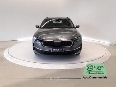 Skoda Octavia 2.0 TDI 110KW EXECUTIVE DSG Grigio usata Bologna