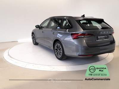 Skoda Octavia 2.0 TDI 110KW EXECUTIVE DSG Grigio usata Bologna