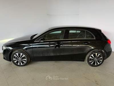 Mercedes-Benz Classe A A 250 e phev (eq-power) Business auto Nero usata Monza
