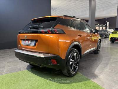 Peugeot 2008 PureTech 100 Allure S&S Arancione usata Cesena