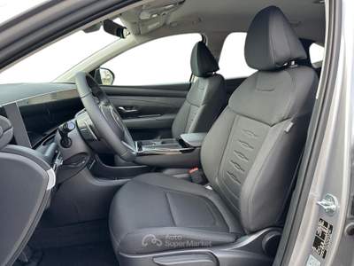 Hyundai Tucson 1.6 HEV 2wd 239cv Business Auto Argento usata Pistoia