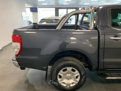 Ford Ranger Doppia Cabina Pick Up 4X4 5 Posti DC Limited AUT Grigio usata Qualiano
