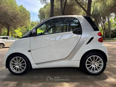 Smart ForTwo SMART Fortwo Coupé MHD 63.000 km, 36 mesi Garanzia Bianco usata Riccione
