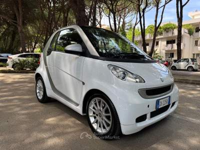 Smart ForTwo SMART Fortwo Coupé MHD 63.000 km, 36 mesi Garanzia Bianco usata Riccione