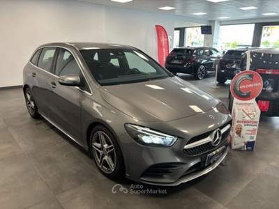 Mercedes-Benz Classe B B 180 d AMG Premium Plus Automatico StraFull Grigio usata Qualiano