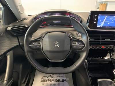 Peugeot 2008 1.5 BlueHDi Allure Navi Pack Grigio usata Qualiano