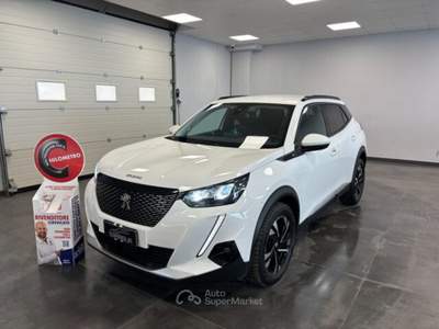 Peugeot 2008 1.5 BlueHDi Allure Navi Pack Bianco usata Qualiano