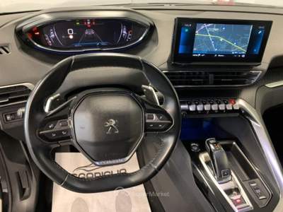 Peugeot 3008 EAT8 Allure Pack Automatico 1.5 BlueHDi Nero usata Qualiano