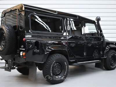 Land Rover Defender Land Rover Defender 110 SE Station Wagon+7-Sitzer Nero usata Napoli