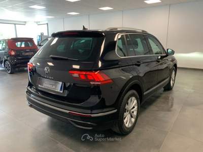 Volkswagen Tiguan Automatico DSG Elegance Nero usata Qualiano
