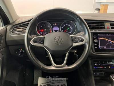 Volkswagen Tiguan Automatico DSG Elegance Nero usata Qualiano