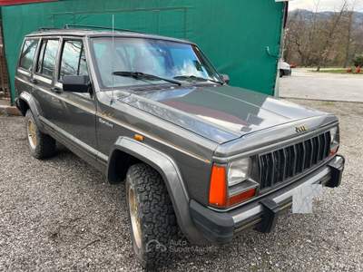 Jeep Cherokee LIMITED ARIA CONDIZIONATA G.TRAINO Grigio usata Isernia