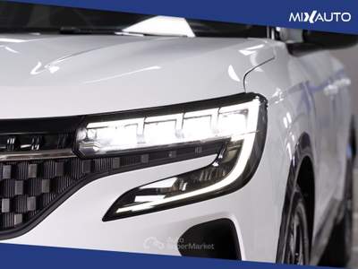 Renault Austral 1.2 E-Tech Full Hybrid Techno 200CV Auto Bianco usata Latina