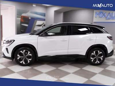 Renault Austral 1.2 E-Tech Full Hybrid Techno 200CV Auto Bianco usata Latina