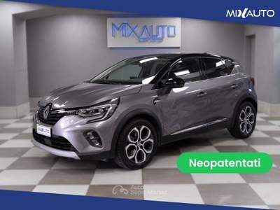 Renault Captur 1.6 E-Tech Full Hybrid Techno Fast Track 145CV Auto Grigio usata Latina