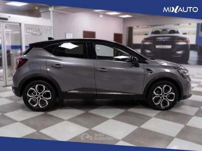 Renault Captur 1.6 E-Tech Full Hybrid Techno Fast Track 145CV Auto Grigio usata Latina