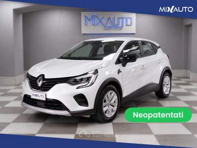Renault Captur 1.6 E-Tech Full Hybrid Equilibre 145CV Auto Bianco usata Latina
