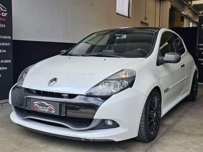 Renault Clio 3p 2.0 16v 20th Anniversario 203cv Bianca Perla Bianco usata Cogollo del Cengio