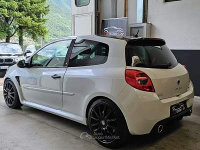 Renault Clio 3p 2.0 16v 20th Anniversario 203cv Bianca Perla Bianco usata Cogollo del Cengio