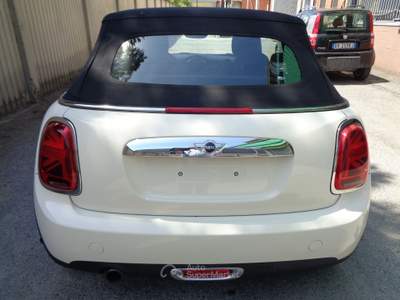 MINI Clubman 1.5 Cooper Cabrio Automatica Bianco usata Torino