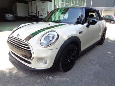 MINI Clubman 1.5 Cooper Cabrio Automatica Bianco usata Torino