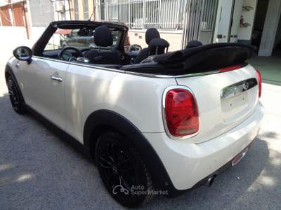 MINI Clubman 1.5 Cooper Cabrio Automatica Bianco usata Torino