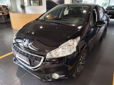 Peugeot 208 SUPER PREZZO Nero usata Bologna