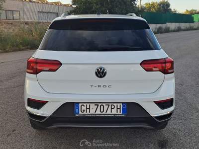 Volkswagen T-Roc Volkswagen T-Roc 2.0 TDI SCR 150 CV DSG BlueMotion Technology Bianco usata Cassano delle Murge