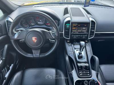 Porsche Cayenne PORSCHE CAYENNE 3000 DIESEL 245 CV Nero usata Riccione