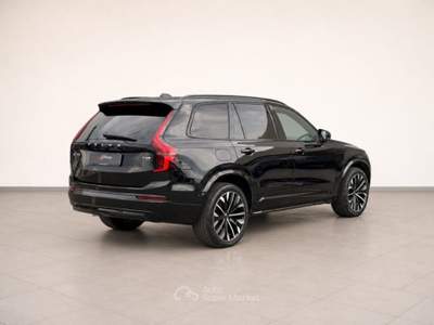 Volvo XC90 PLUS DARK T8 PHEV AWD 7 POSTI AUTO Nero usata San Fior