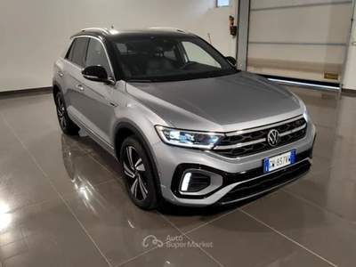 Volkswagen T-Roc VOLKS T-ROC 2.0 TDI R-LINE 150CV DSG T-Roc 2.0 tdi R-Line 150cv dsg Argento usata Roma
