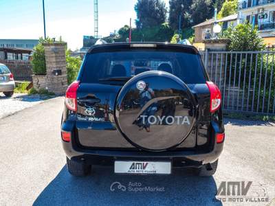 Toyota RAV4 RAV4 2.2 d-cat Luxury 177cv dpf my09 Nero usata Soriano nel Cimino