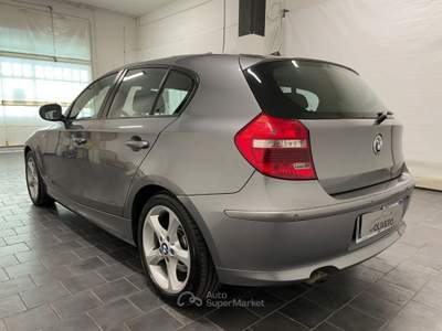 BMW Serie 1 118d d 143cv 5 porte Automatica-XENO Grigio usata Fossano