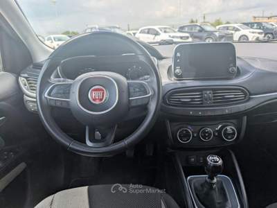 Fiat Tipo 1.6 Mjt S&S SW Lounge Blu/Azzurro usata Barletta